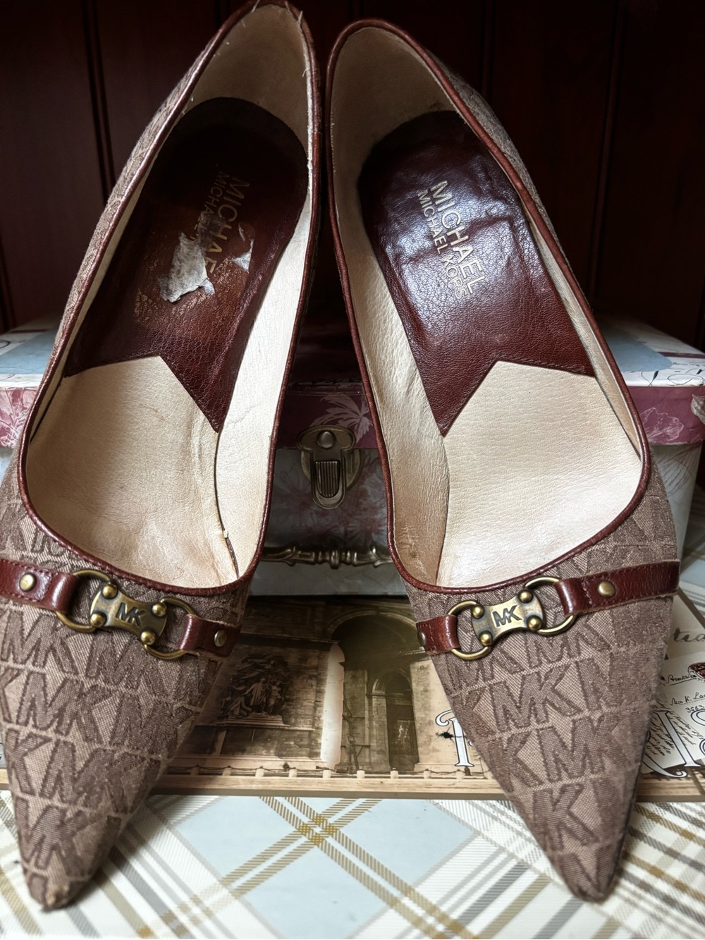Michael Kors Brown Logo Pointed Toe Flats Michael Kors Cara Logo Pumps